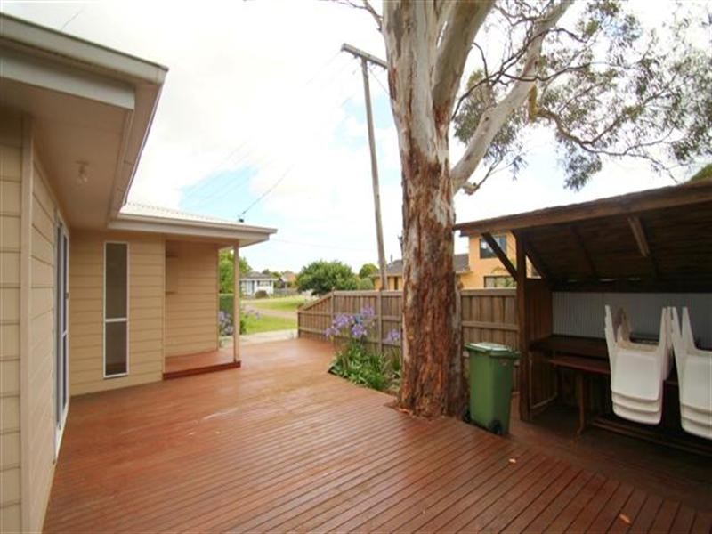 4 Fields Court, Cowes VIC 3922