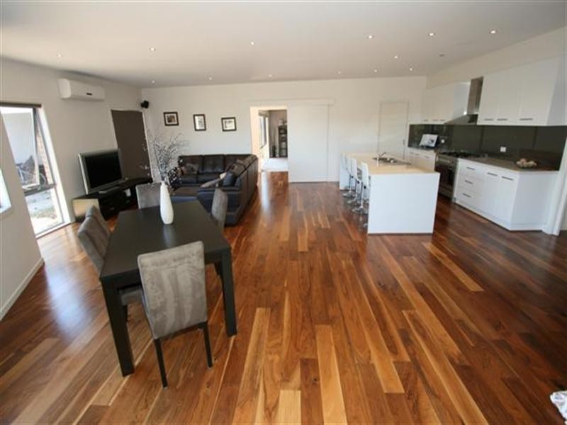 6 Sanctuary Drive, Cowes VIC 3922