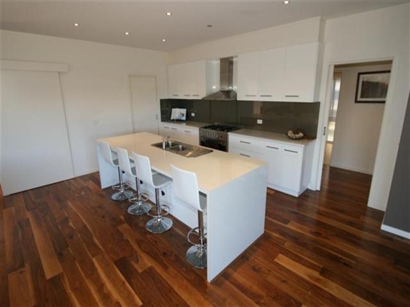 6 Sanctuary Drive, Cowes VIC 3922