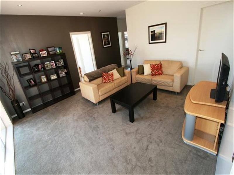 6 Sanctuary Drive, Cowes VIC 3922