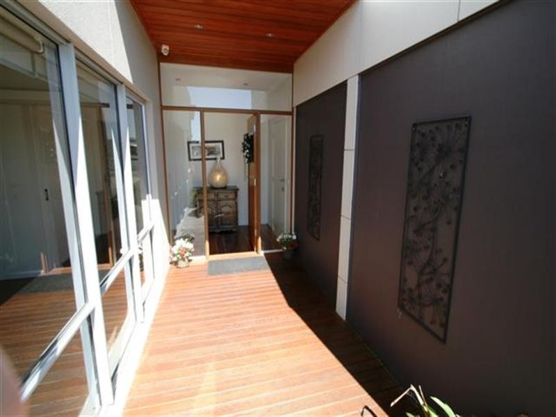 6 Sanctuary Drive, Cowes VIC 3922