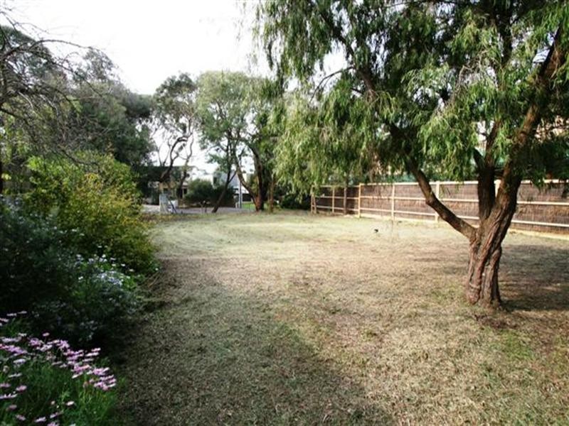 3a Gordon Street, Cowes VIC 3922