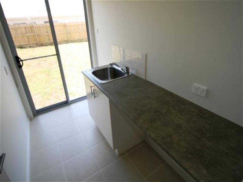 20 Boardwalk Boulevard, Cowes VIC 3922