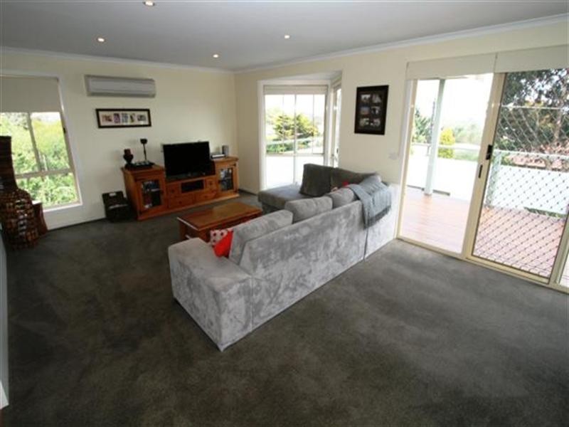 25 Yarramundi Way, Cowes VIC 3922