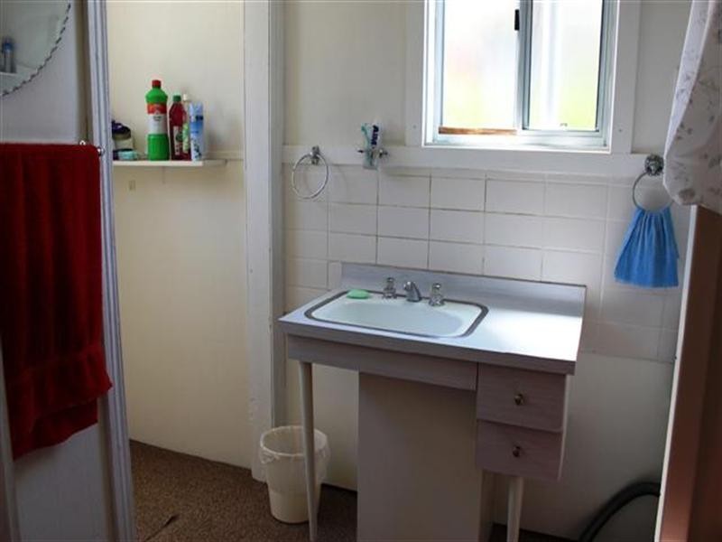 34 Rose Avenue, Cowes VIC 3922