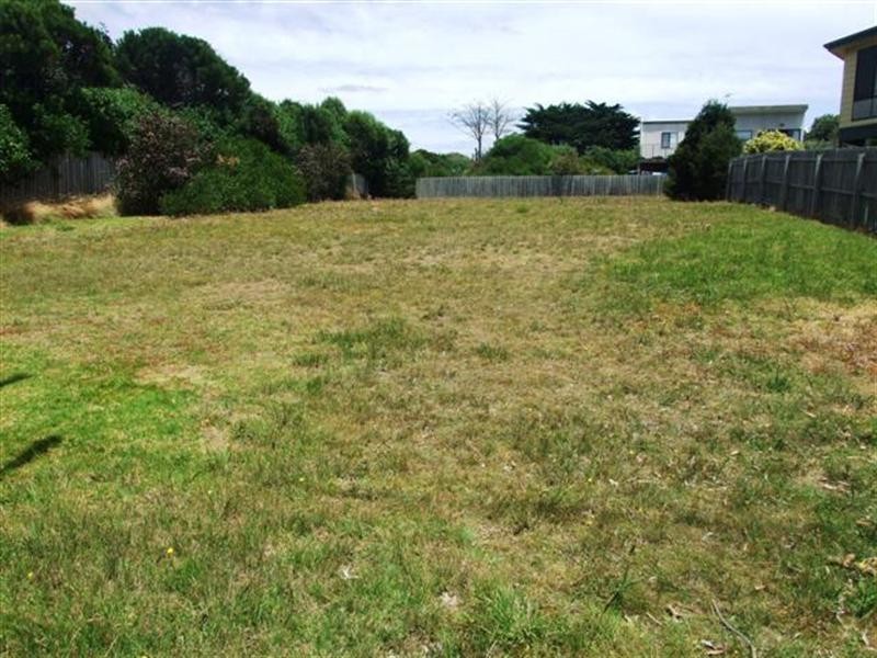 149 Phillip Island Road, Surf Beach VIC 3922