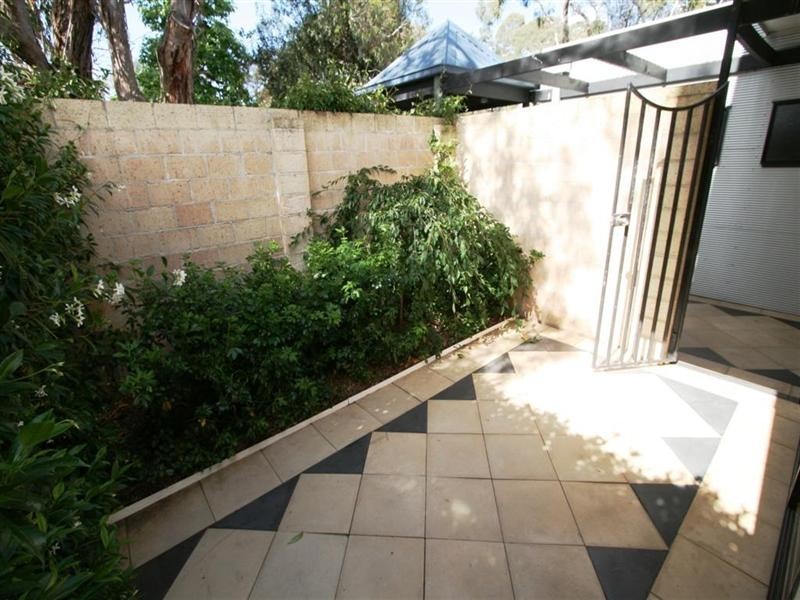 2 Gordon Street, Cowes VIC 3922