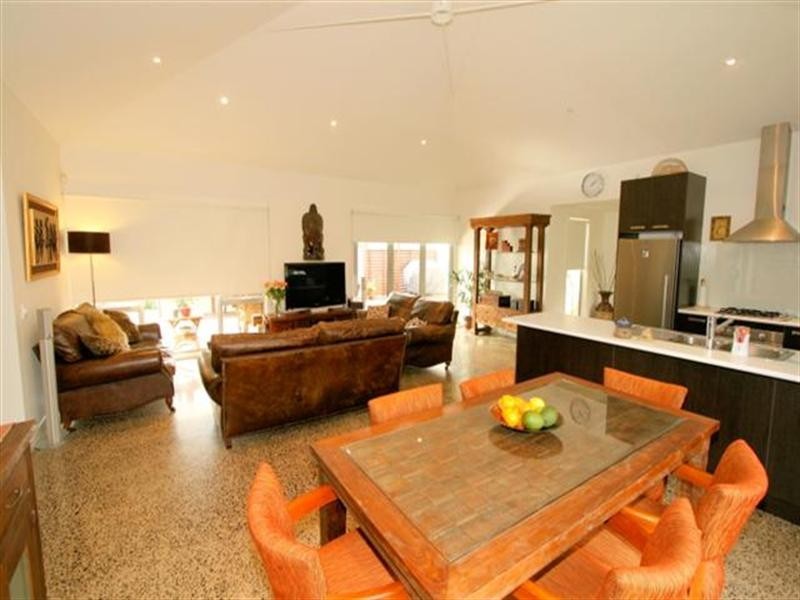 29 Seagrove Way, Cowes VIC 3922