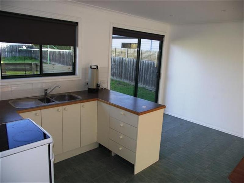 3 Terry Crescent, Wimbledon Heights VIC 3922