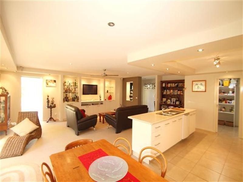 366 Settlement Road (Cnr Endeavour Crt), Cowes VIC 3922
