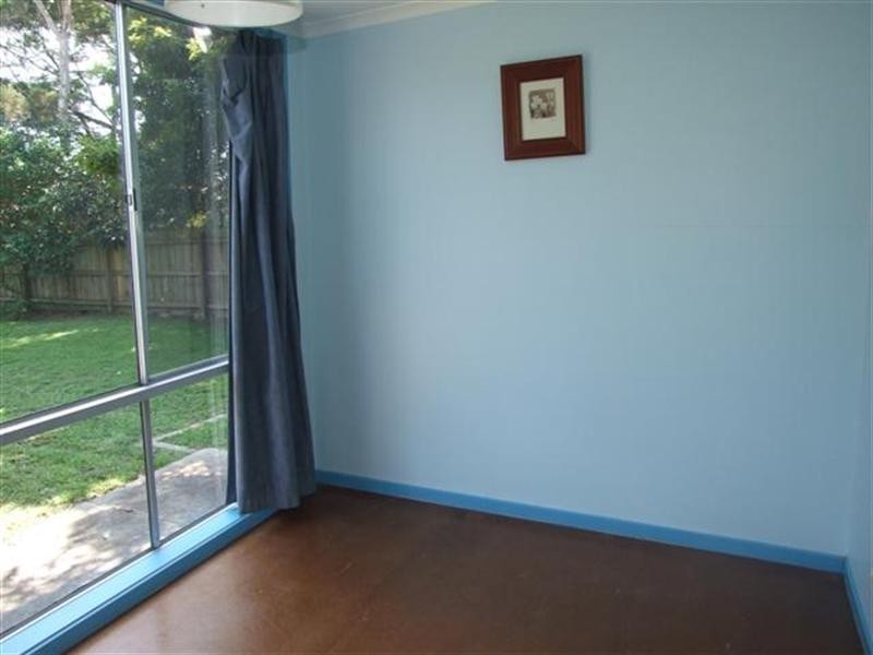 8 Alexander Avenue, Cowes VIC 3922