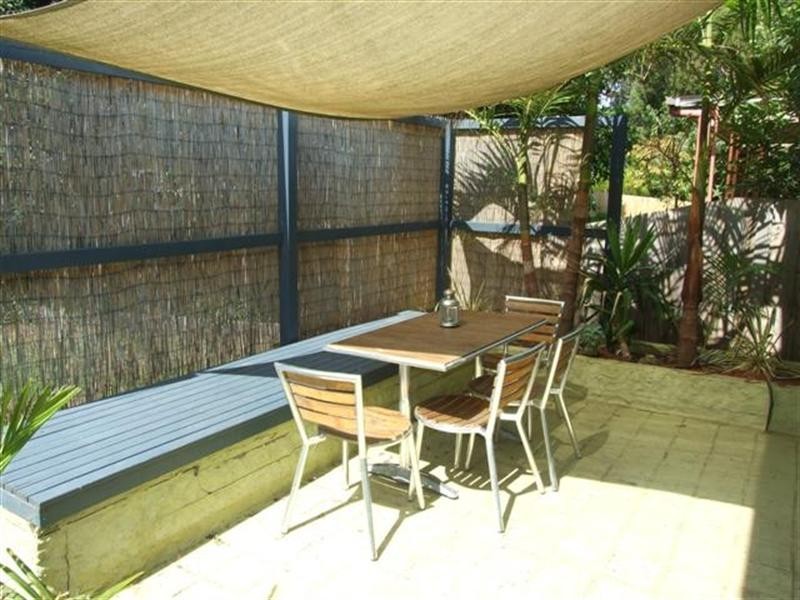 8 Alexander Avenue, Cowes VIC 3922