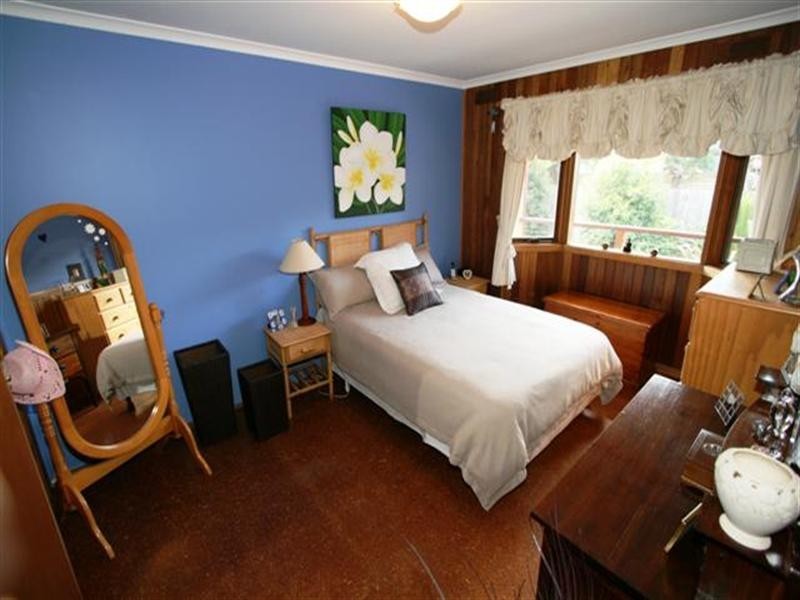 4 Dolphin Drive, Smiths Beach VIC 3922