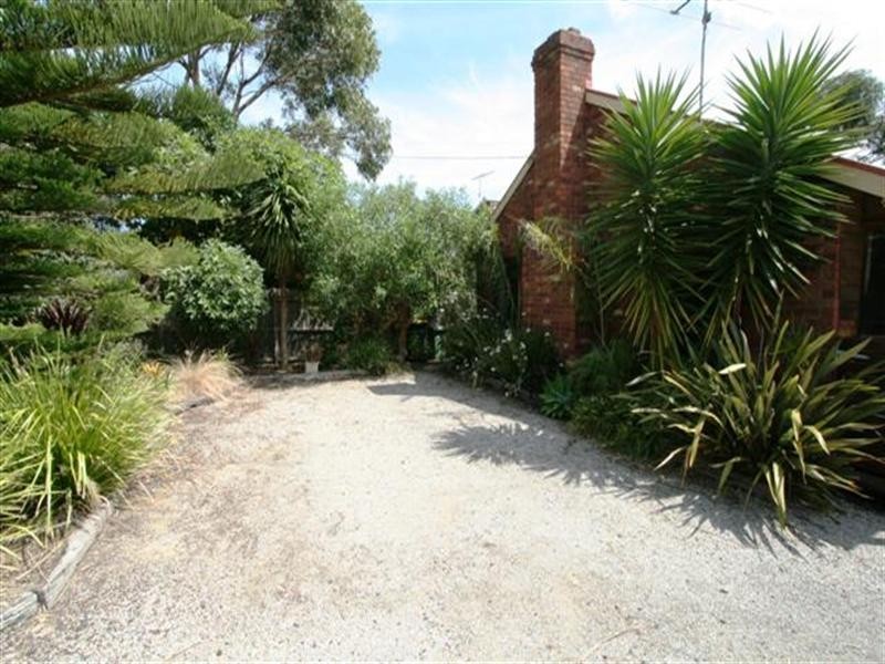 4 Dolphin Drive, Smiths Beach VIC 3922