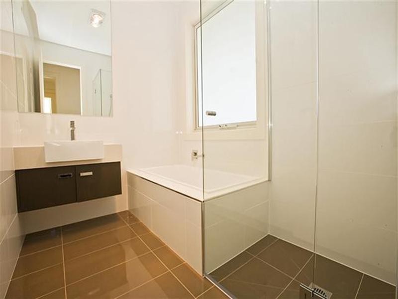 Unit 2, 13 Langard Road, Cowes VIC 3922