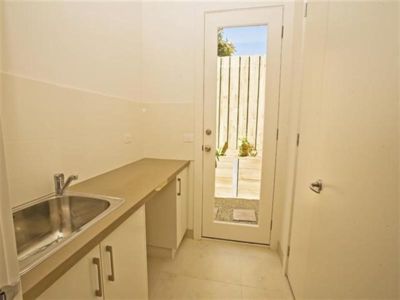 Unit 2, 13 Langard Road, Cowes VIC 3922