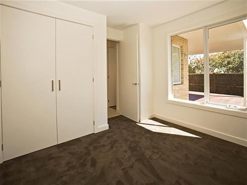 Unit 2, 13 Langard Road, Cowes VIC 3922