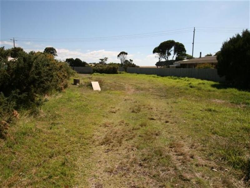 36 Elwood Avenue, Surf Beach VIC 3922