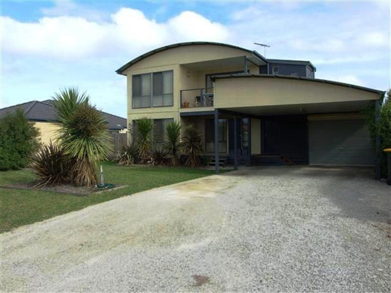 30 Katherine Circuit, Cowes VIC 3922
