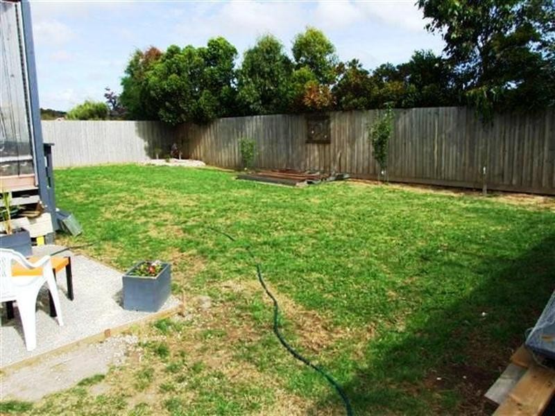 30 Katherine Circuit, Cowes VIC 3922