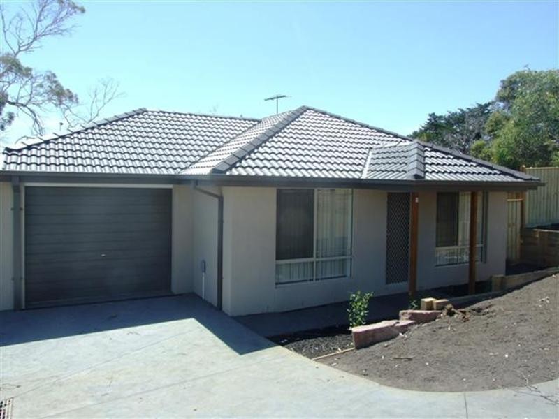 2/22 Currawong Close, Cowes VIC 3922