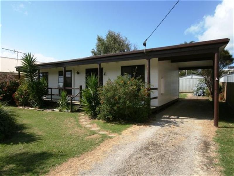 4 Malcliff Road, Newhaven VIC 3925