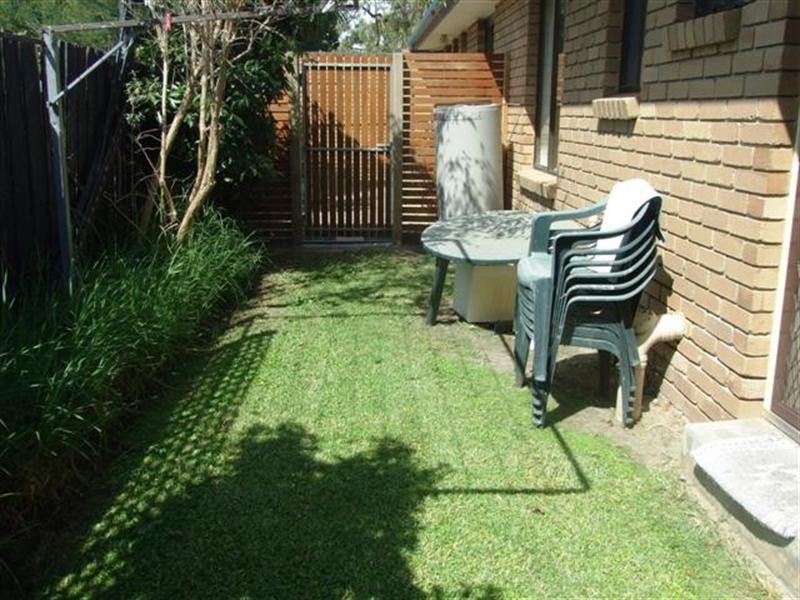 2/2-4 Park Street, Cowes VIC 3922