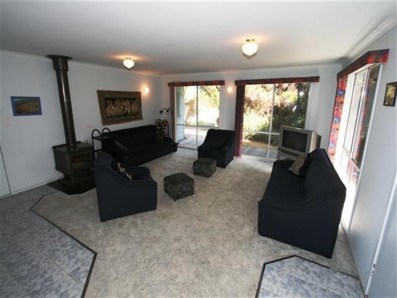 21 Anglers Road, Sunderland Bay VIC 3922