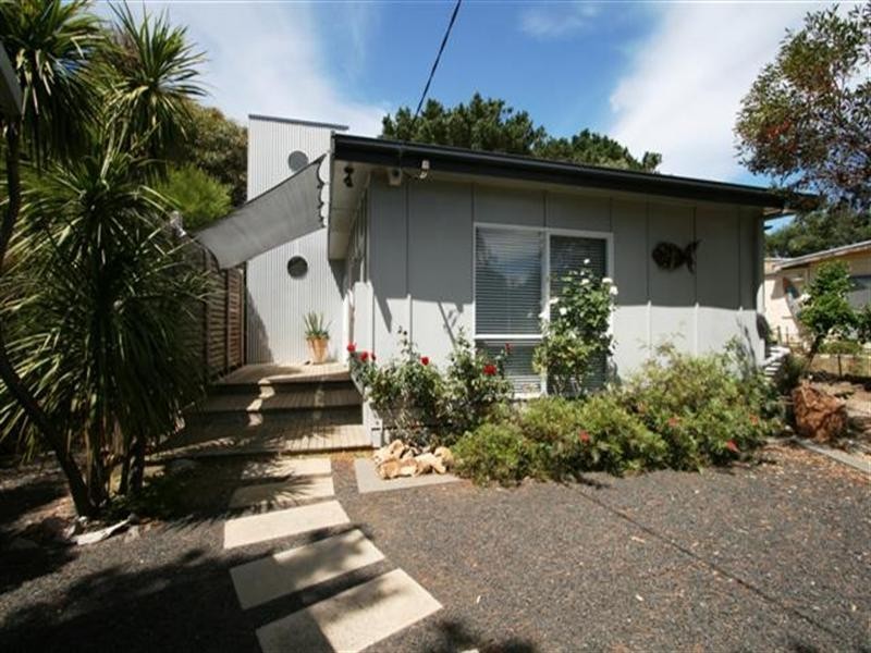 25 Batman Street, Surf Beach VIC 3922