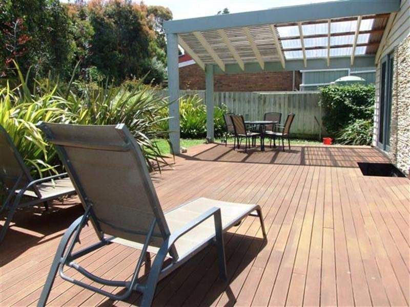 24 Hollywood Crescent, Smiths Beach VIC 3922
