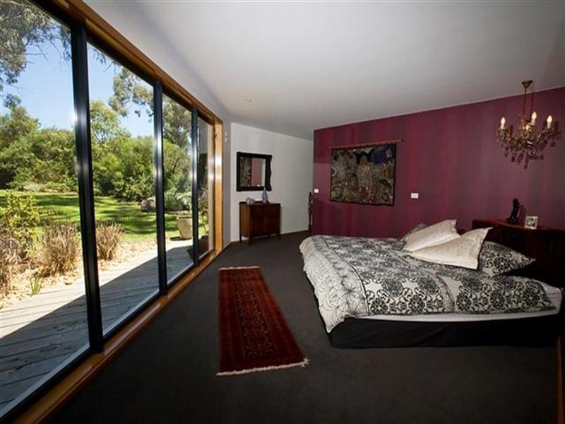 14 Honeyeater Drive, Silverleaves VIC 3922