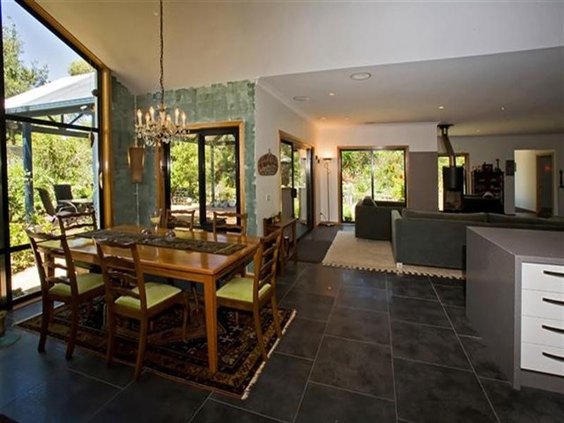 14 Honeyeater Drive, Silverleaves VIC 3922