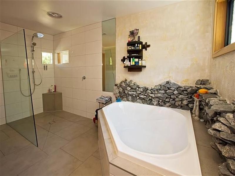 14 Honeyeater Drive, Silverleaves VIC 3922