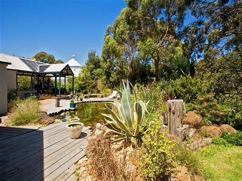 14 Honeyeater Drive, Silverleaves VIC 3922