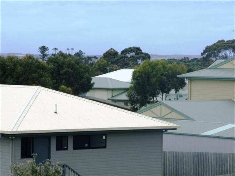449 Settlement Road, Cowes VIC 3922