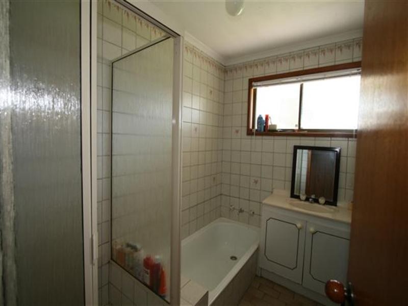 6 Tolley Avenue, Surf Beach VIC 3922
