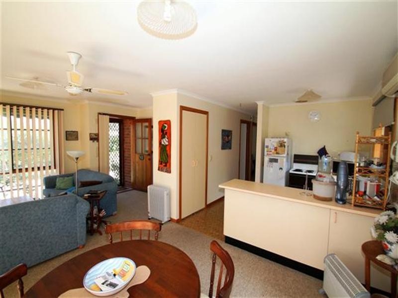 1/35 Chapel Street, Cowes VIC 3922