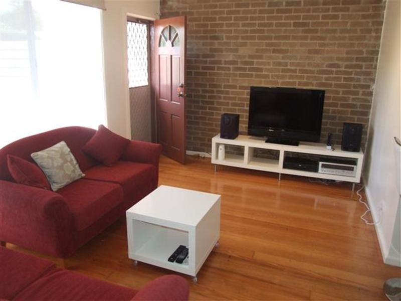 2/4 Highland Avenue, Cowes VIC 3922