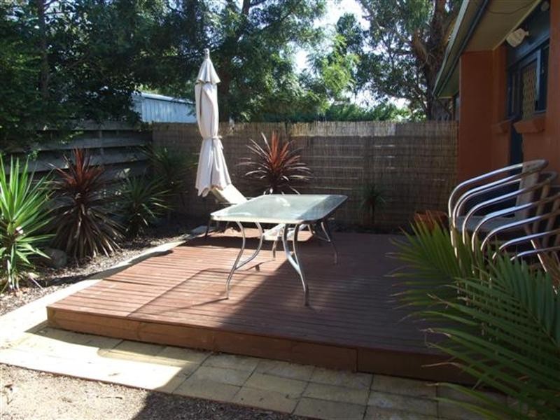 2/4 Highland Avenue, Cowes VIC 3922