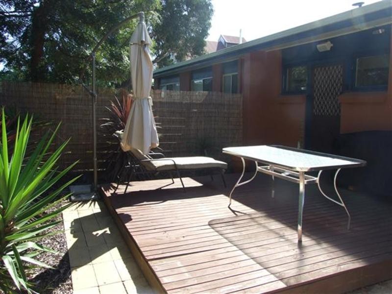 2/4 Highland Avenue, Cowes VIC 3922