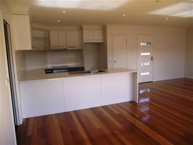 2/9 Goondiwindi Drive, Cowes VIC 3922