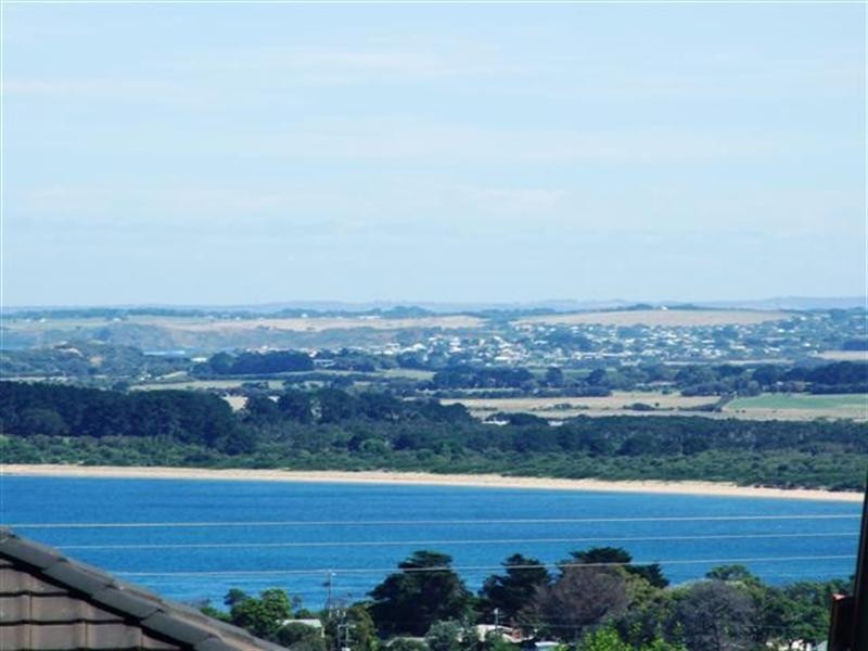 1 Cassell Court, San Remo VIC 3925