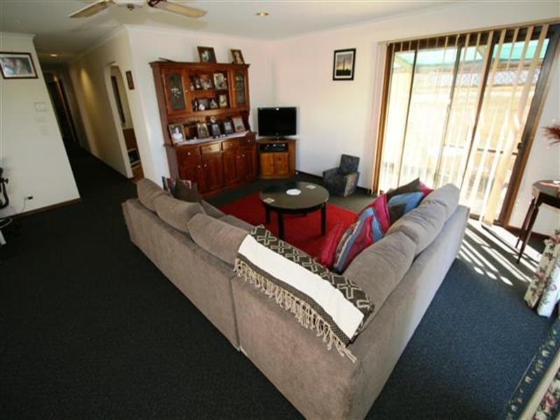 112 Scenic Drive, Cowes VIC 3922