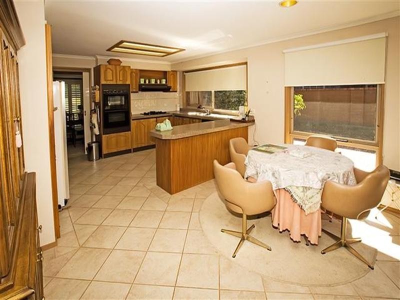 9 Walton Street, Cowes VIC 3922