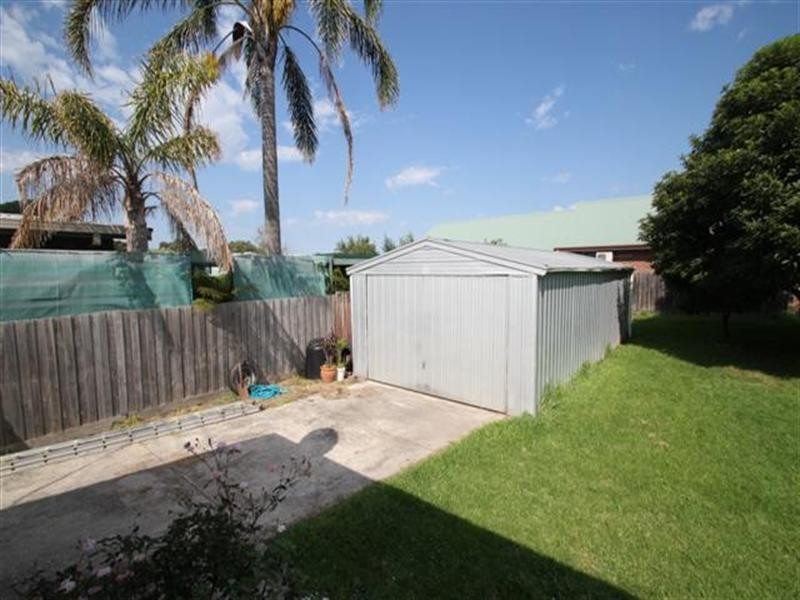 71 Walton Street, Cowes VIC 3922
