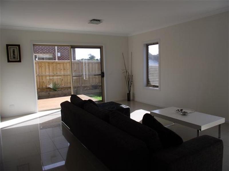 26 McKenzie Road, Cowes VIC 3922