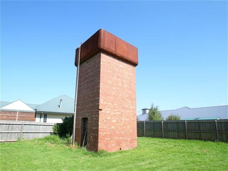 4 Victoria Court, Cowes VIC 3922