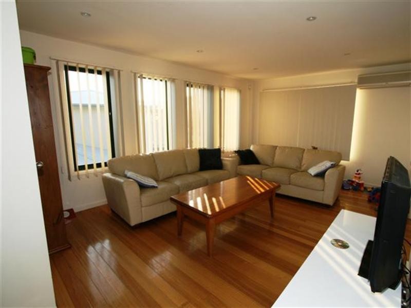 3 Haldor Place, San Remo VIC 3925