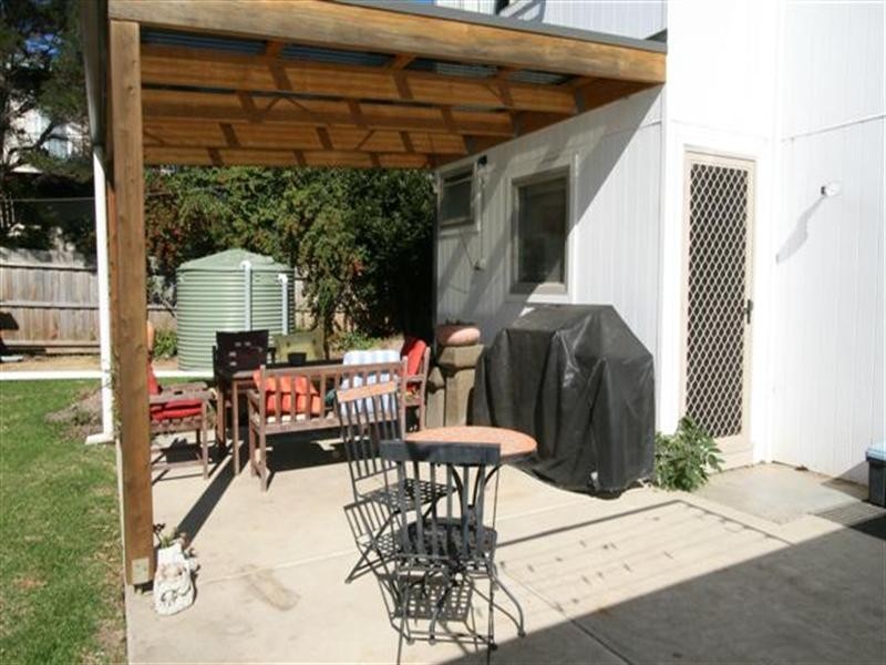 17 Justice Road, Cowes VIC 3922