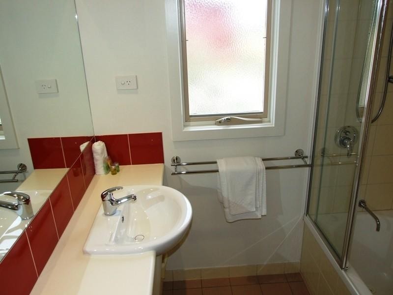 180/2124 Phillip Island Road, Cowes VIC 3922